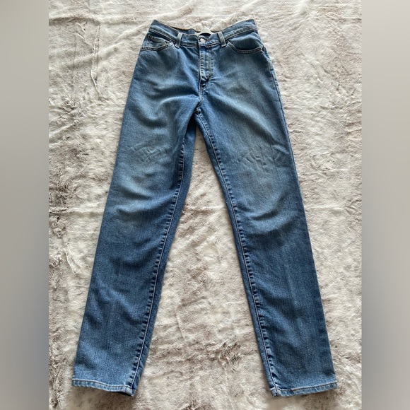 Levi’s 512 Classic Slim Tapered Vintage Woman’s Jeans Size 6 - Picture 1 of 5